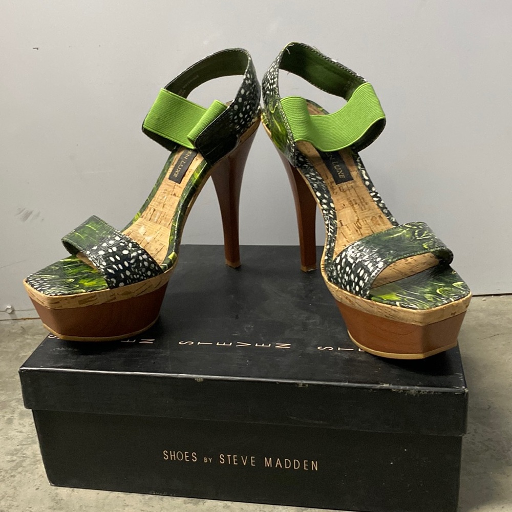 Steven by Steve Madden Leopard Print Sandals Size 7